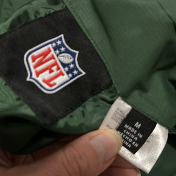 Green Bay Packers Reversible Vest-Men’s M-Yellow/Green or Marled Black/White-EUC - Picture 12 of 16